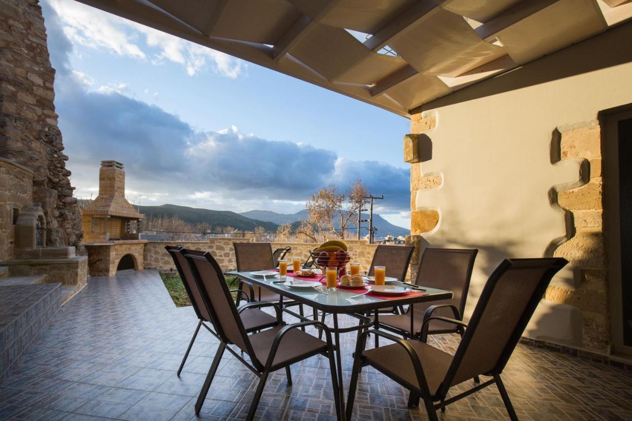 Castello - Seaview Atop The Venetian Walls *